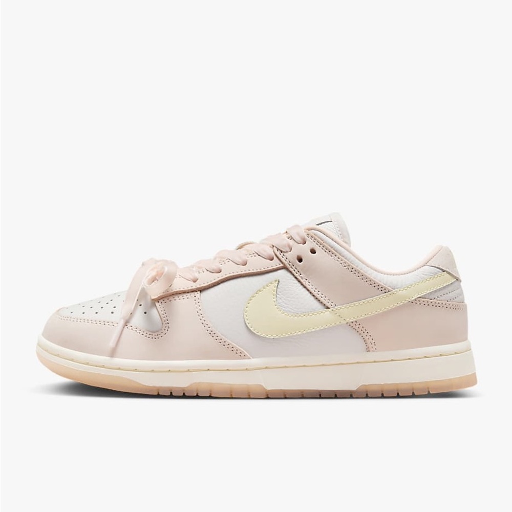 Nike Pink Dunks Shoes